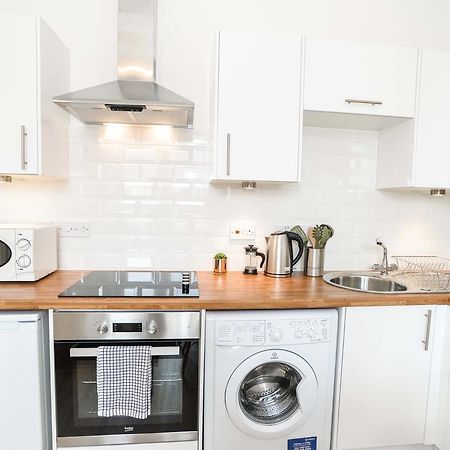 Modern Central Apartment أبردين الغرفة الصورة